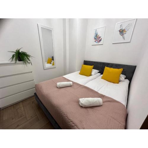 Apartament KOLEJOVA 20 z oddzielną sypialnią - idealny dla rodzin lub grupy znajomych