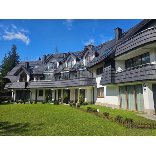 Apartament LUX Bogdańskiego Residence Zakopane by RentiloPL