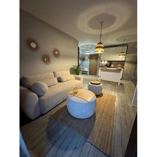 Apartament Lux Nowe Ogrody Poznań 24h meldowanie lotnisko targi