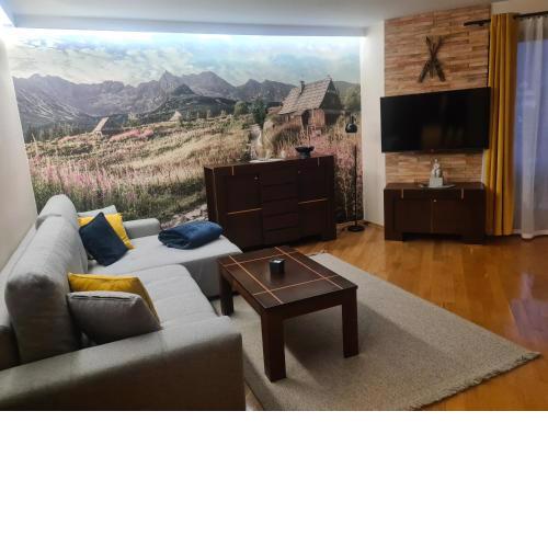 Apartament Maki