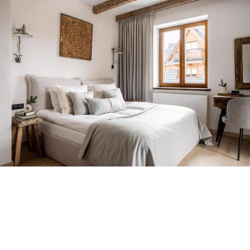 Apartament Malinowa