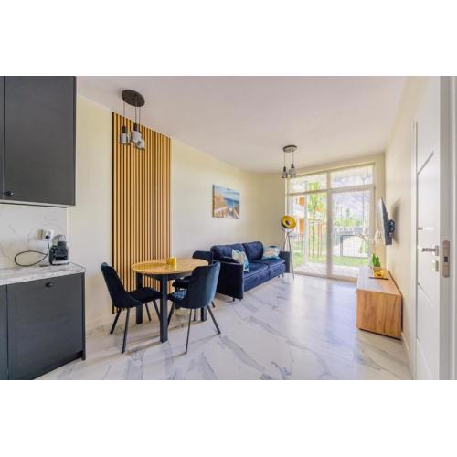 Apartament Messa Black by HolidaySun