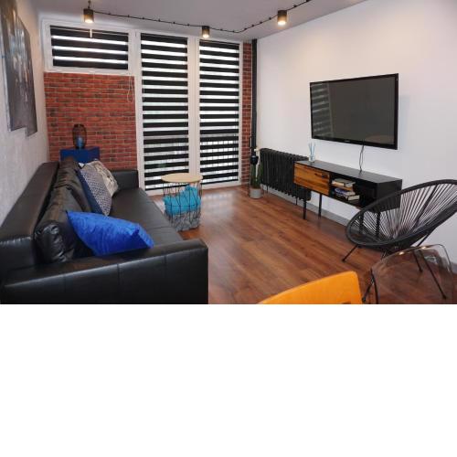 Apartament metro rondo Onz