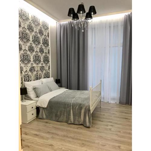 Apartament Mickiewicza - PKP Station