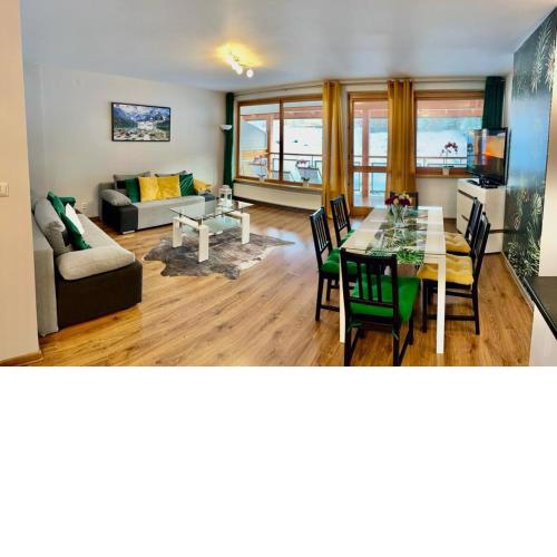 Apartament Morskie Oko ApartamentyZakopianskie Basen Sauna Jacuzzi