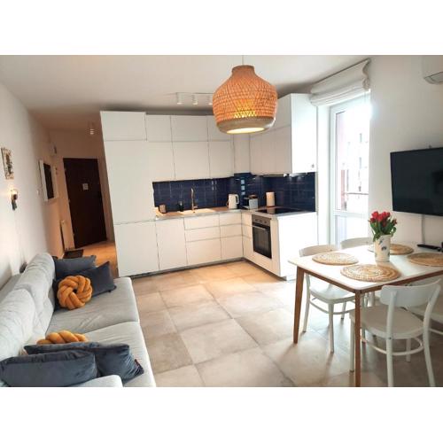 Apartament Morze Sztuki III, Jantar