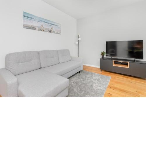 Apartament na 15 Piętrze z Widokiem na Zatokę w Gdyni i Parkingiem by Noclegi Renters