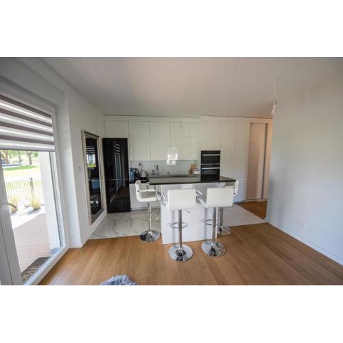 Apartament nad jeziorem w Iławie- mozliwość wynajęcia motorówki !!