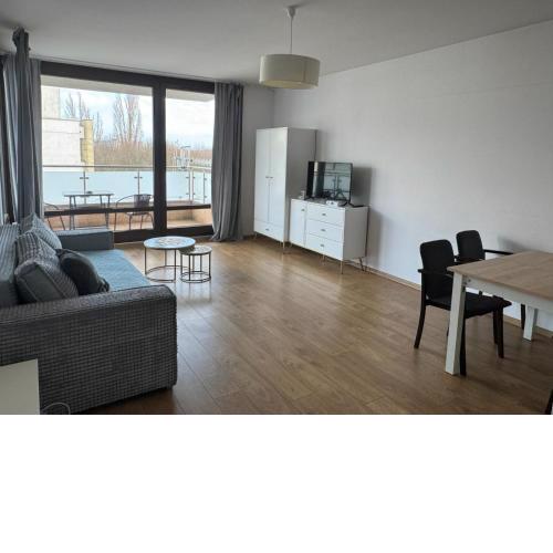 Apartament nad Wartą w Poznaniu w centrum