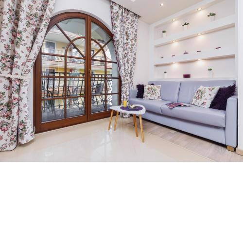 Apartament Neapol Rezydencja Sienkiewicza by Noclegi Renters