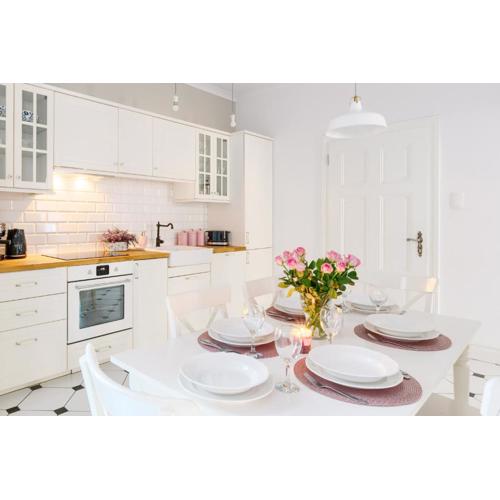 Apartament Nowe Miasto - przy Parku Róż