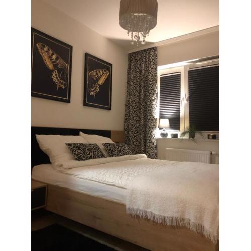 Apartament Patio Vita -garaż podziemny, taras,wejście klamka kod,centrum