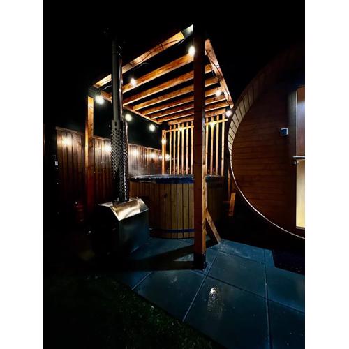 Apartament Pod Wzgórzem z Sauną, Jacuzzi i Basenem