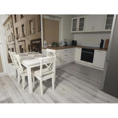Apartament pod Złotym Bocianem