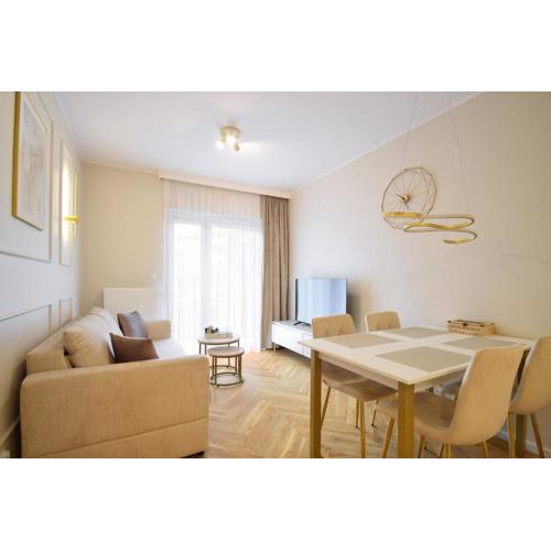 Apartament Premium Black&White by LookAp