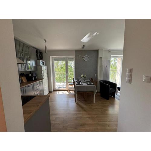 Apartament przy jeziorze