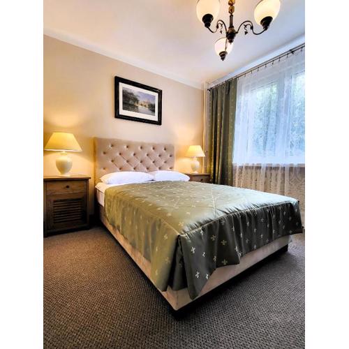 Apartament przy Parku Saskim (600 metrów od Ratusza)