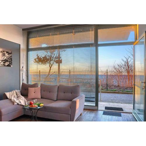 Apartament przy promenadzie KLIF z bezpośrednim widokiem na morze