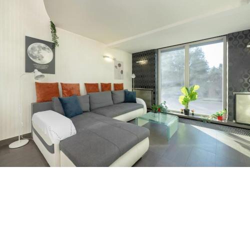 Apartament Przyszłości z dwiema sypialniami w Krakowie by Noclegi Renters