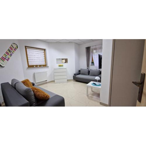 Apartament Rodzinne Zacisze - dla 8 osób - PET FRIENDLY - dwie osobne sypialnie z parkingiem - Space Apart