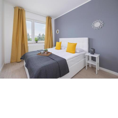 Apartament Rodzinny z 2 Sypialniami & Klimatyzacja by Noclegi Renters