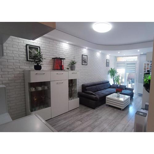 Apartament Rodzinny z ogródkiem w centrum Giżycka