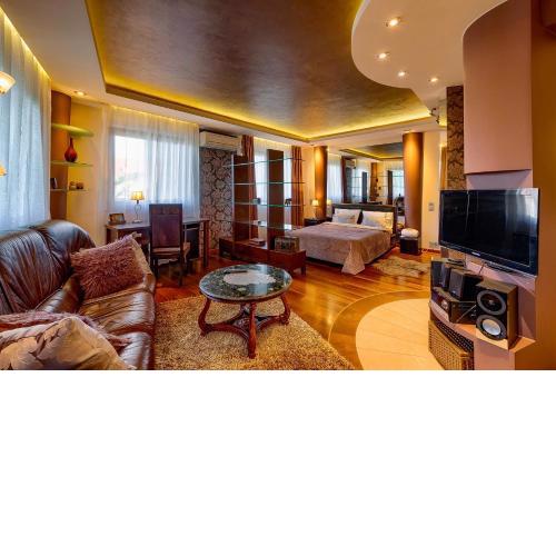 Apartament Rondo VERONA - Free, secure parking for Guests