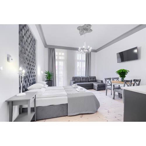 Apartament Studio z balkonem 1899 by Platinum