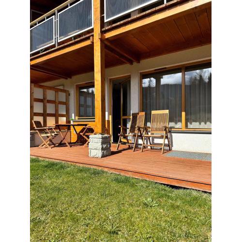 Apartament Świerkowy z ogródkiem - Viva pod Giewontem Apartamenty