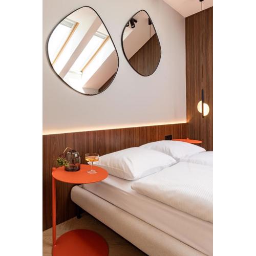 Apartament SZTOKHOLM - przestronny i stylowy apartament w centrum miasta, z prywatnym parkingiem