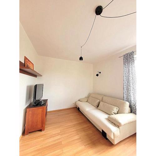 Apartament trzypokojowy z balkonem w Gdyni