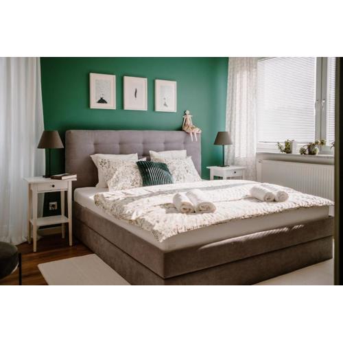 Apartament White