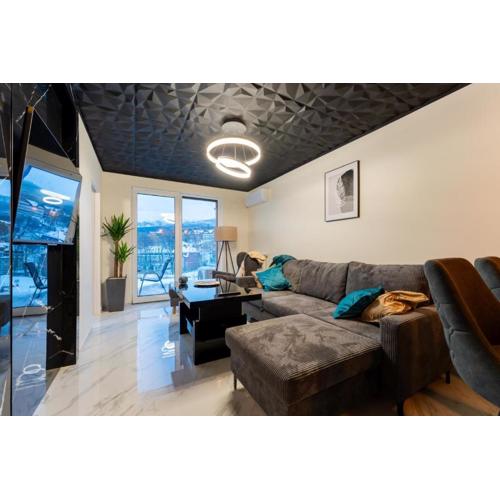Apartament Widokowe Marzenie - blisko stoku, parking podziemny by SpaceApart