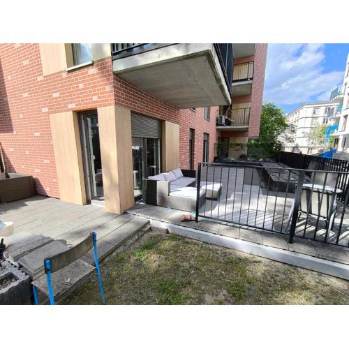 Apartament z dużym tarasem