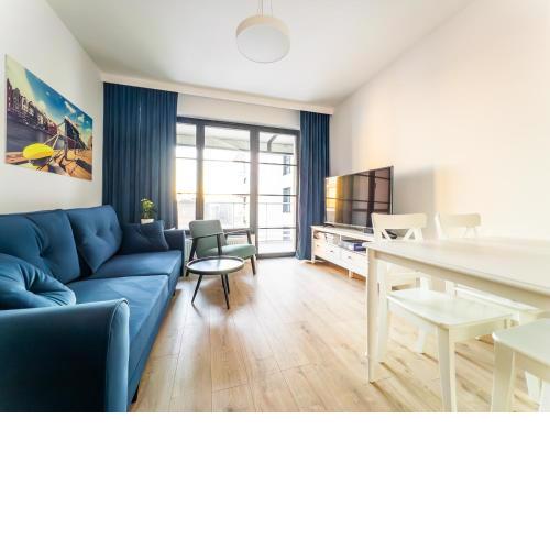 Apartament z dwiema sypialniami + parking
