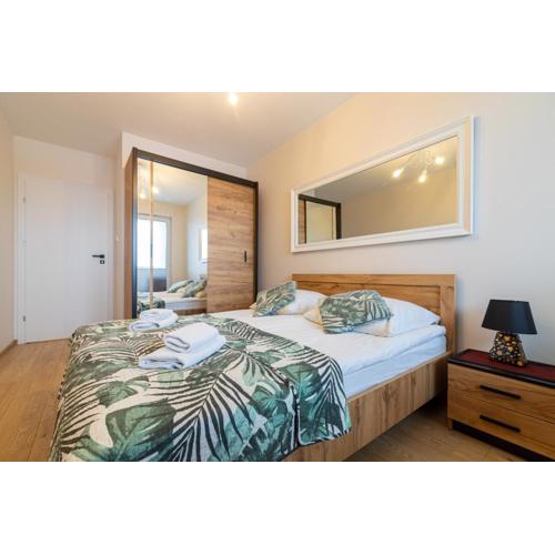 Apartament z dwoma sypialniami i z miejscem postojowym