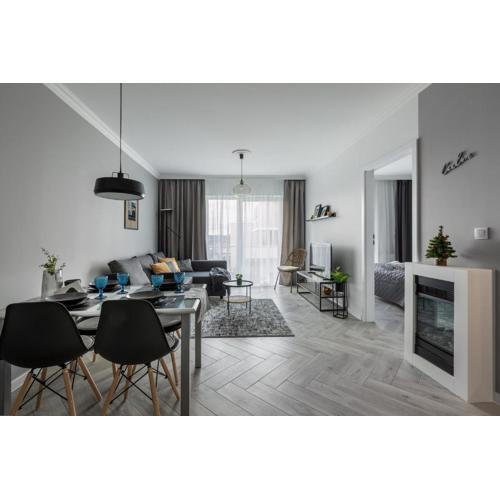 Apartament z kominkiem