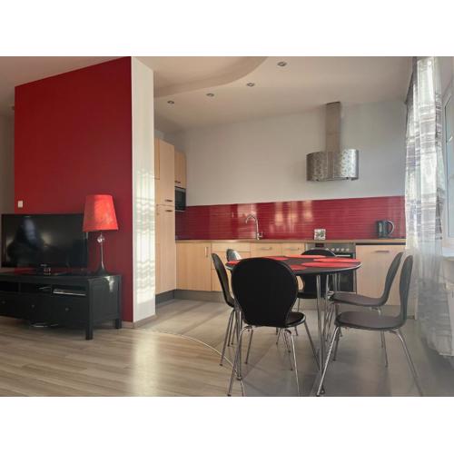 Apartament z ogródkiem