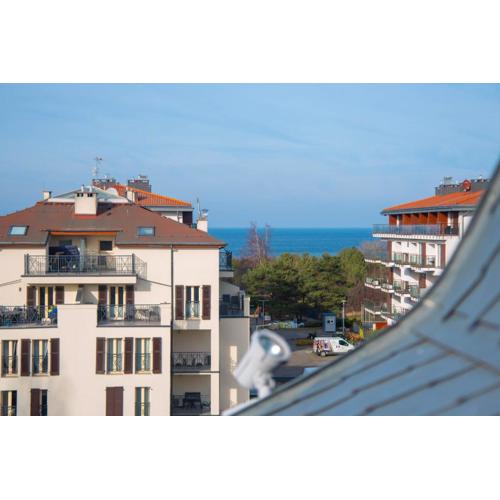 Apartament z sypialnią przy Promenadzie 3 balkony w widokiem na Morze SeaView Promenade Apartment mit Meerblick und 3 Balkonen Apartamenty na Wyspie