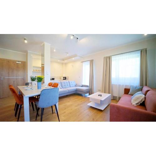 Apartament z tarasem REZYDENCJA KARKONOSKA - Apartamentuj