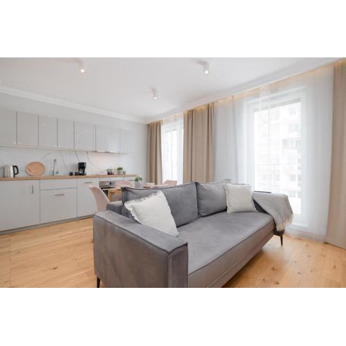 Apartament z Tarasem w Centrum Świnoujścia by Noclegi Renters