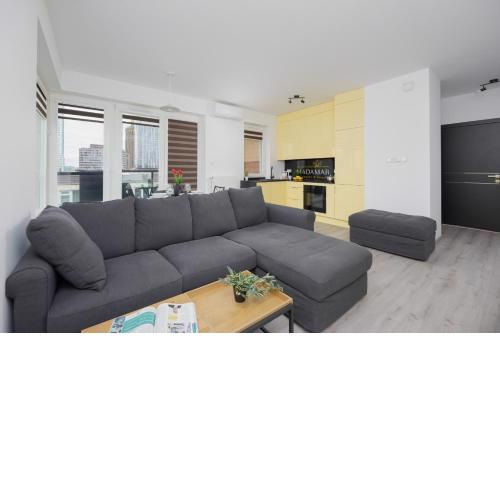 Apartament z Widokiem na Centrum 9 Piętro & Parking by Noclegi Renters
