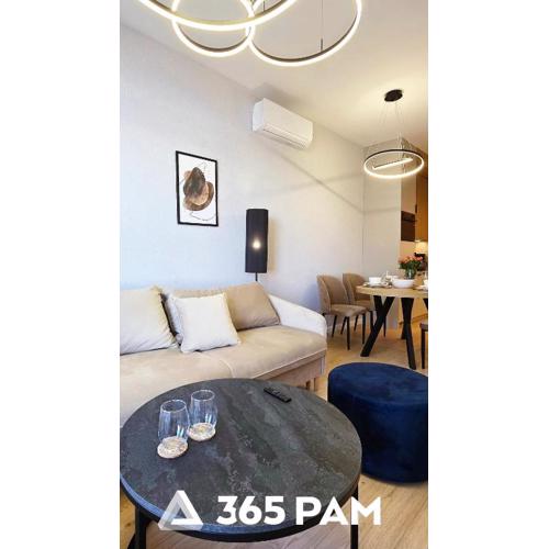 Apartament Złote Żurawie Moon Residence - PARKING W CENIE, WIDOK NA MORZE Z BALKONU- 365PAM