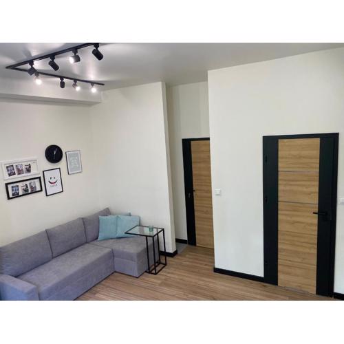 Apartament/kawalerka Dąbrowskiego 22
