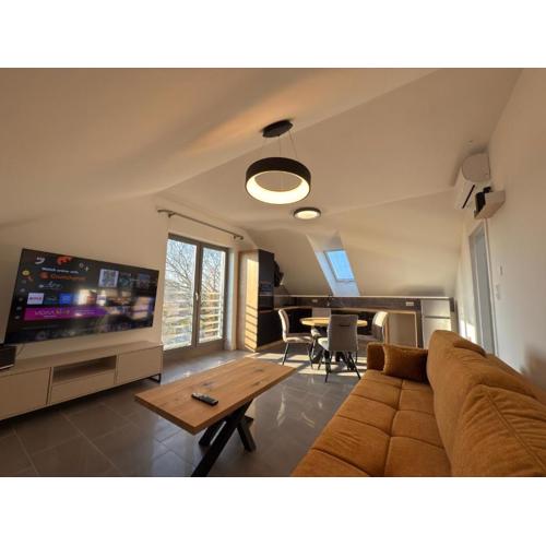 Apartamenty - Dobrej Nocy