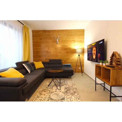 Apartamenty 11-go 26 i 22 Listopada by Royal Aparts