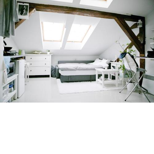 Apartamenty Hoża Attic Studio