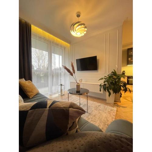 Apartamenty Kielce- Apartament Komfort przy Baseny Tropikalne, Kadzielnia, parking, faktura, centrum