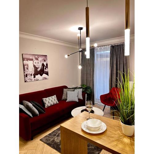 Apartamenty Kielce- Klonowa nad zalewem, 1-14 osób, faktura, parking, centrum