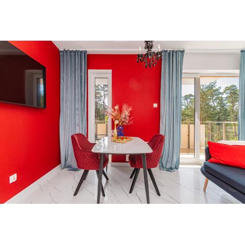 APARTAMENTY MIERZEJA - Apartament Zmysłów z prywatnym Jacuzzi tylko dla Dorosłych, 500 m od plaży, Stegna Park II